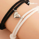 Pulseiras Preta e Branca Magnéticas de Coração – Amor e Conexão (COMPRE 1 LEVE 2)
